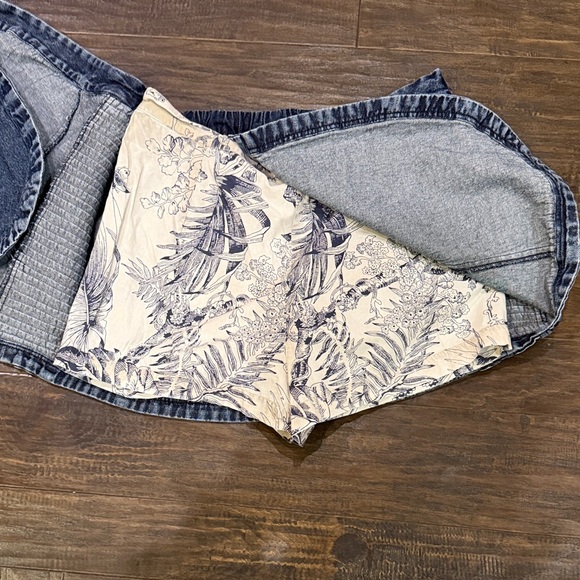Love the Label size medium Washed Denim Wrap Skort - Picture 3 of 4